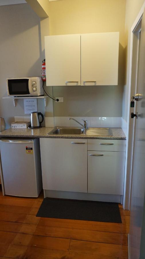 Nana Glads Beachfront Accommodation Whitianga Exterior foto