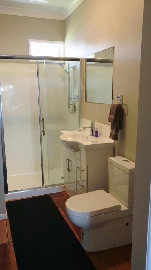 Nana Glads Beachfront Accommodation Whitianga Exterior foto